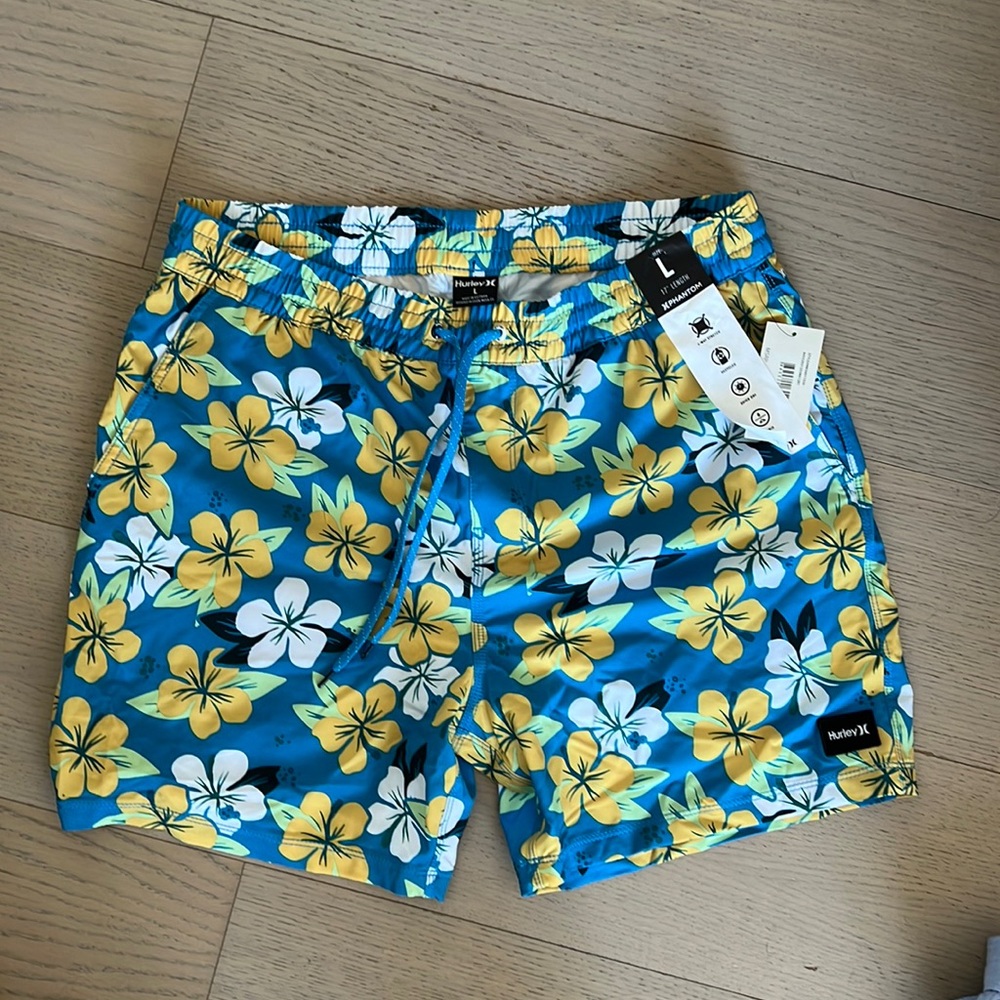 NWT Men’s Hurley Bathing Suit 17” length